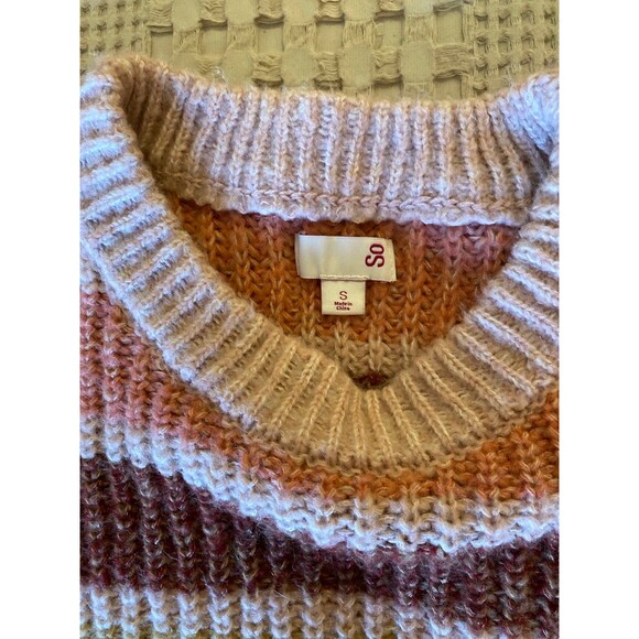 So Womens Striped Sweater Extra Soft Loose Knit Size Small Measures like Large - Picture 11 of 12